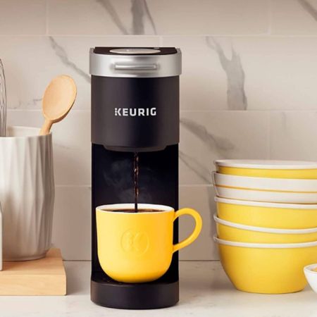 Keurig K-Mini Single Serve K-Cup Pod Coffee Maker, 6 to 12oz Brew size